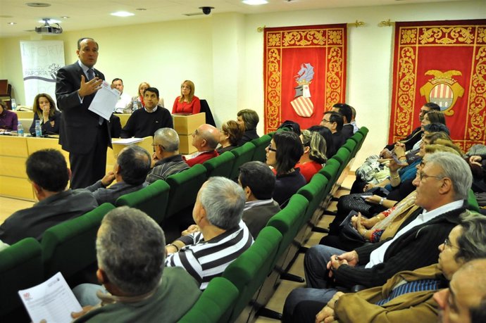 Paiporta se moviliza contra el CIS