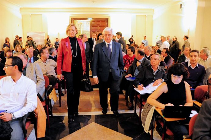 Eva Almunia y Gonzalo Arguilé