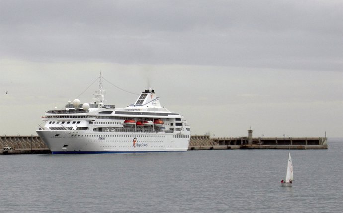 El buque  Gemini ha realizado su primera escala en Málaga