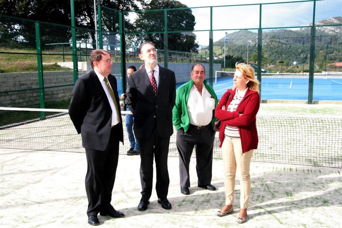 Agustín Ibáñez visita las obras realizadas en Entrambasaguas