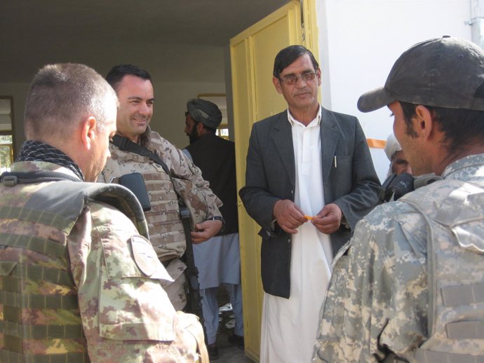Inauguración escuela en Afganistán