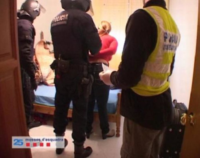 Prisión para los 15 detenidos por su relación con la prostitución ilegal