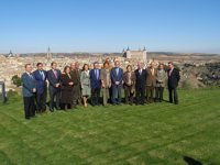 Cospedal promete no dedicarse a hacer oposición al PSOE sino a gobernar si gana las próximas elecciones autonómicas