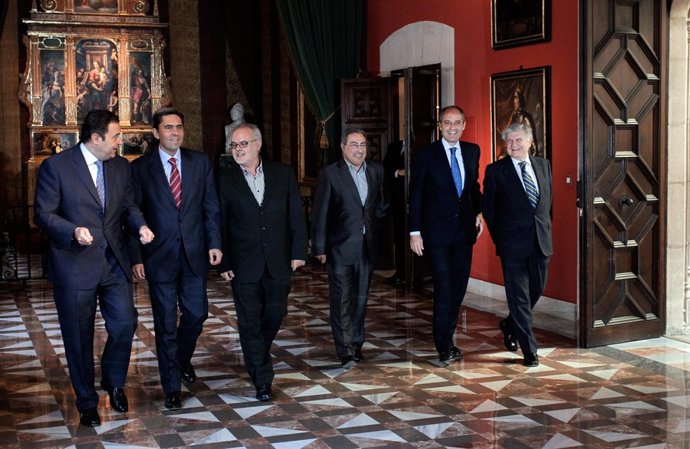 Gerardo Camps, Rambla, Hernández, Molina, Camps y Ferrando antes de presentar la
