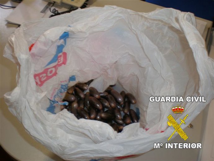 Nota De Prensa De La Guardia Civil (La Guardia Civil Detiene A Dos Personas Por 