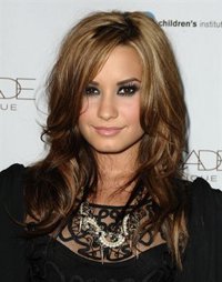 Demi Lovato, ingresada por culpa de "la presión de Hollywood"