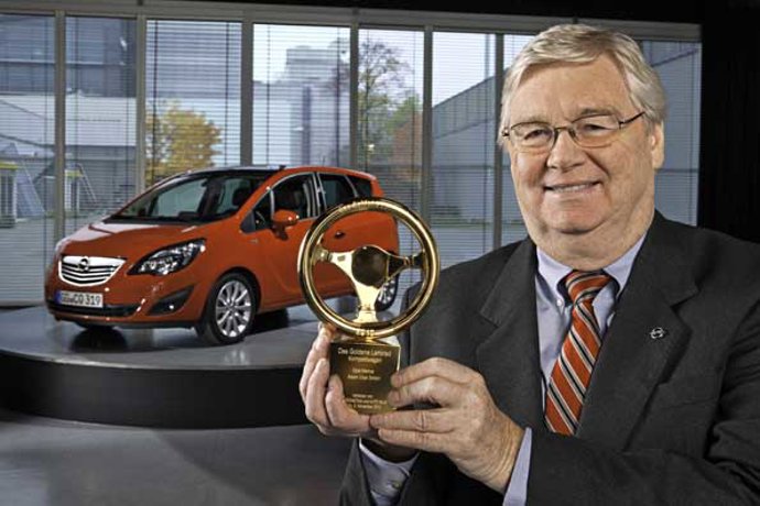 volante de oro meriva