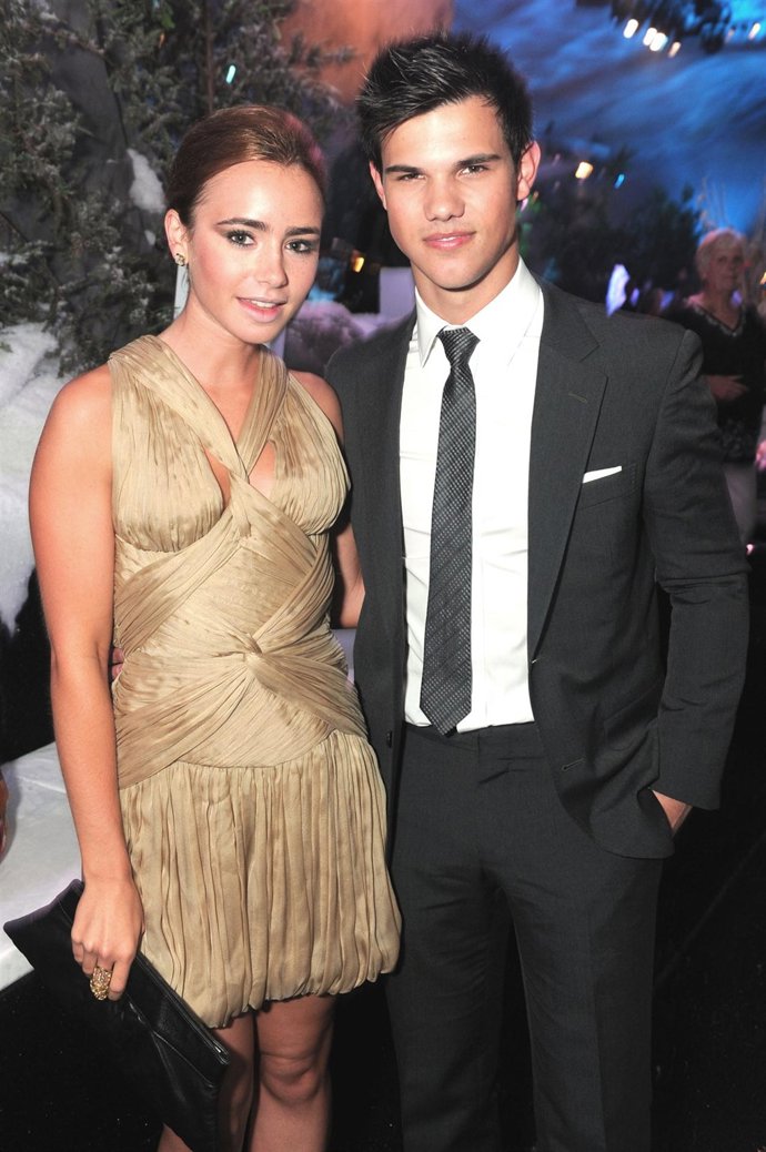 Lily Collins y Taylor Lautner