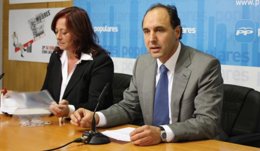 Mercedes de la Merced e Ignacio Diego