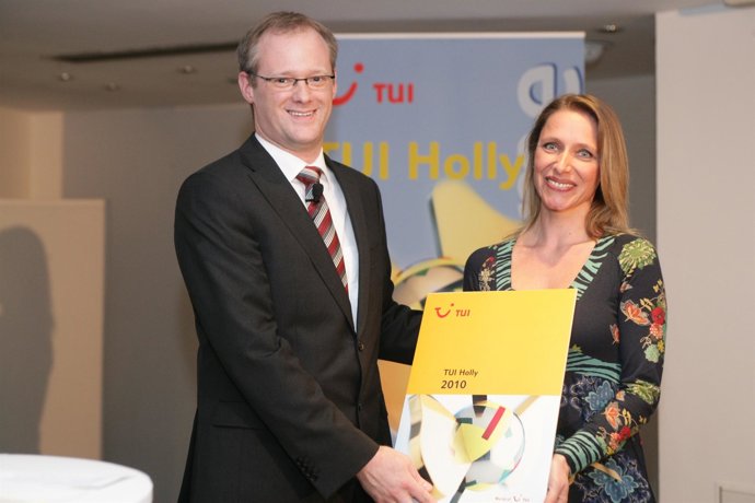 Entrega del TUI Holly.