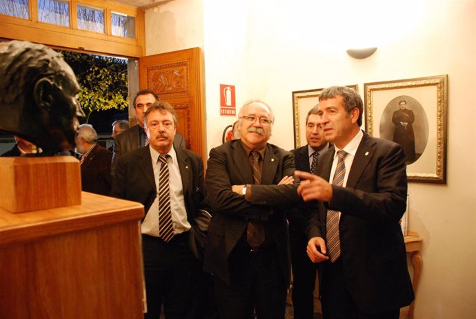 El vicepresidente del Govern, Carod-Rovira, en su visita a Vielha