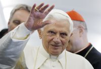 Quesos gallegos, empanada, crema de grelos y jarrete componen el menú ofrecido a Benedicto XVI