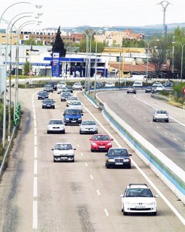 Coches en autovía