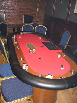 Local de juego ilegal de póquer en Mijas