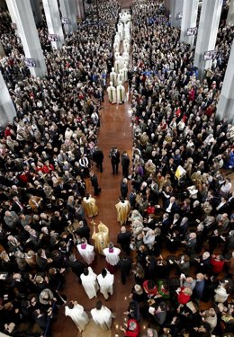 Dedicación de la Sagrada Familia al culto