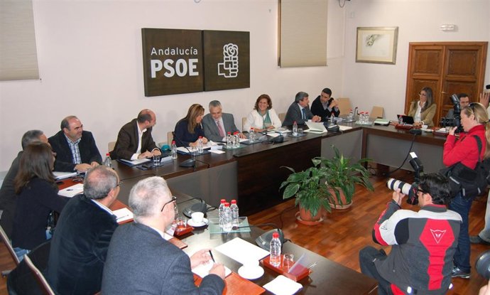 Reunión de la Permanente de la Ejecutiva Regional del PSOE-A, con la presencia d