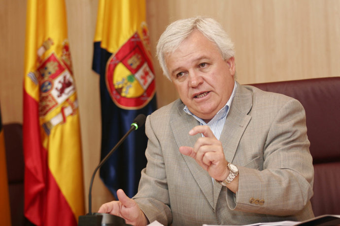 El consejero de Cooperación Institucional y Solidaridad Internacional del Cabild