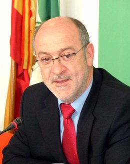 El delegado de la Junta en Huelva, Manuel Alfonso Jiménez