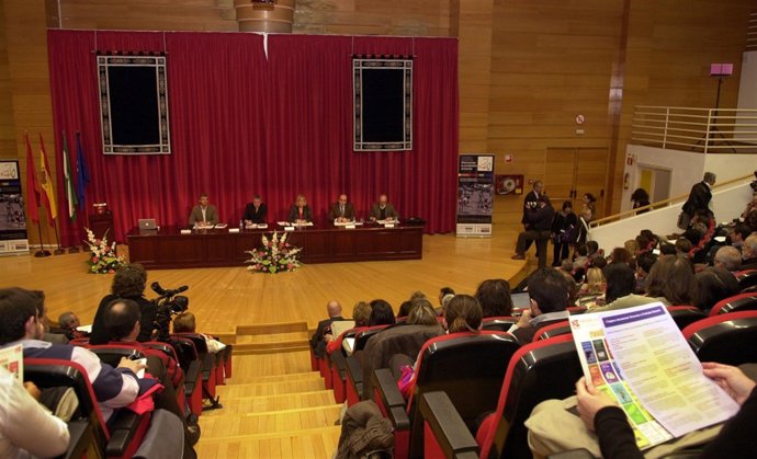 Un momento de la inauguración del Congreso 'Reinventar la profesión docente'
