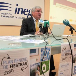 ECONOMÍA E INDUSTRIA FOTOGRAFÍAS ROLDA DE PRENSA RENOVE DE FIESTRAS