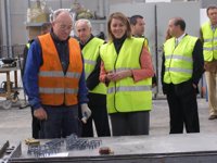 Cospedal pide a los 'barones' socialistas que "reprueben" las palabras de Eguiguren en el Consejo Territorial