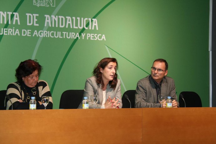 La secretaria general del Medio Rural y la Producción Ecológica, Mabel Salinas, 