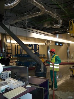 Trabajos en la zona afectada por el derrumbe