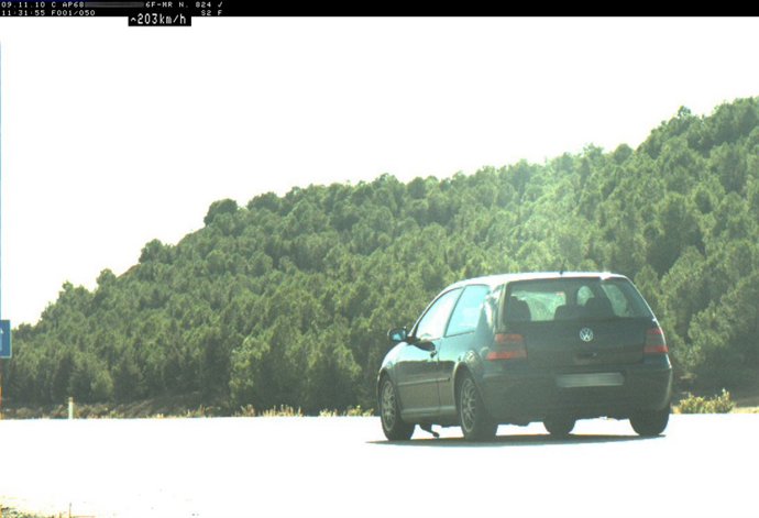 Imagen del turismo captada por el radar de Policía Foral.