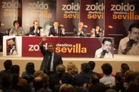Rajoy ve a Zoido "merecedor de la confianza" de un "pedazo de ciudad"