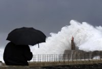 Emerxencias activará este viernes la alerta naranja en la costa de A Coruña y Lugo
