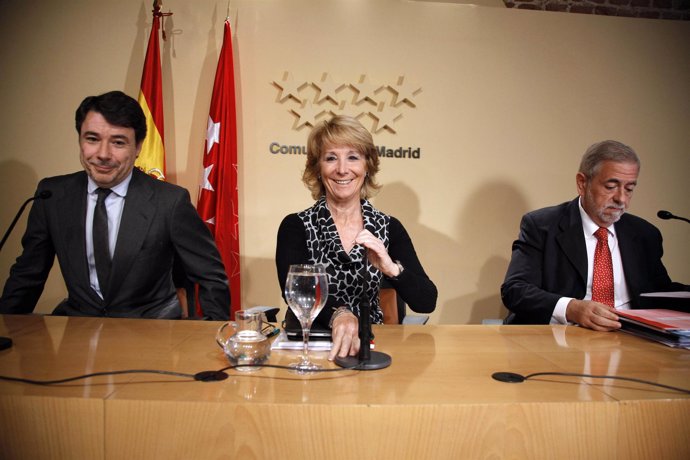 González, Aguirre y Beteta en rueda de prensa posterior al Consejo de Gobierno