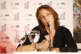 Mijke de Jong termina con 'Joy' su trilogía sobre "la vulnerabilidad de las muje