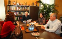 Barreda expresa su apoyo a los integrantes de la plataforma contra la instalación del almacén en Zarra (Valencia)