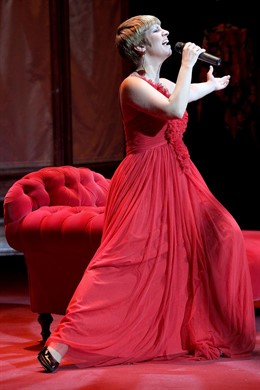 La cantante Pasión Vega en una actuación