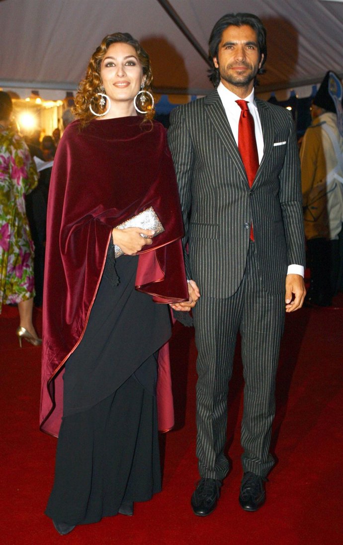 Posado del matrimonio Estrella Morente y Javier Conde