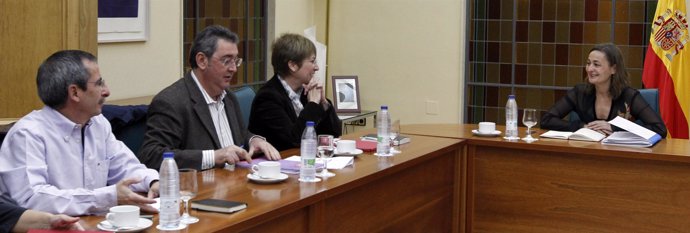 Secretarios de Acción Sindical de CCOO y UGT, Ramón Górriz y Toni Ferrer, y la s