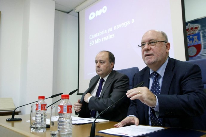 Sota y Ros durante la presentación