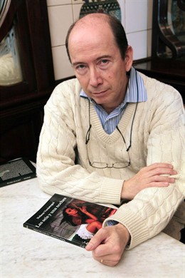 Nelson Verástegui presenta 'Las seis y una noches'