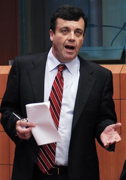 ministro de Finanzas irlandés, Brian Lenihan