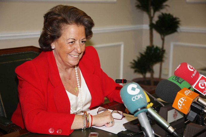 Barberá en la rueda de prensa