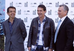 Antonio Banderas en el Sevilla Festival de Cine Europeo, junto con Pablo Carrasc