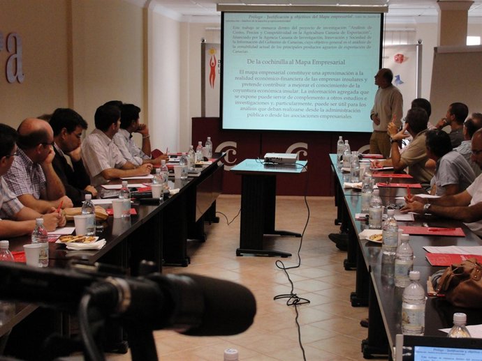 El responsable del Departamento de Economía Financiera y Contabilidad de la Univ