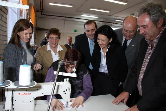 Such durante su visita al Centro Ocupacional Trèvol para personas con discapacid