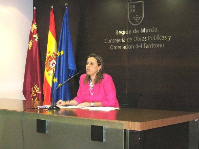 La directora general de Puertos, Carmen Sandoval