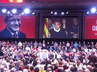 Zapatero justifica su ausencia en la misa porque no legisla como quiere el Vaticano