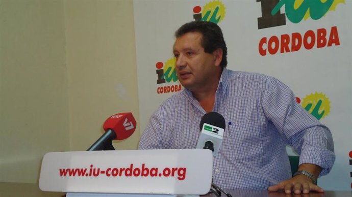 El coordinador de IU de Córdoba, Francisco Martínez