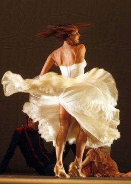 Con la presentación de la bailarina Aída Gómez se inicia el festival Arteria Fla