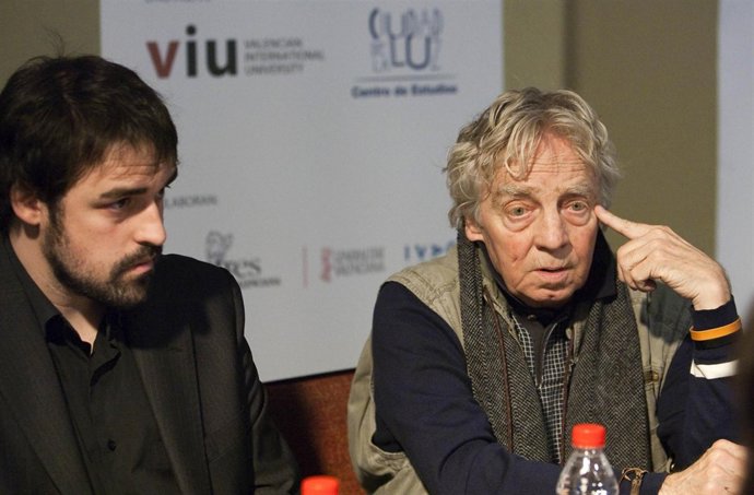 Josep Sanmartín y L.M. Kit Carson en presentación Taller sovre Cine Indie de la 