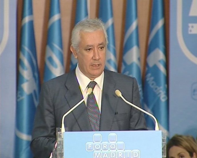 Arenas:"Andalucía es la que más impuestos paga"