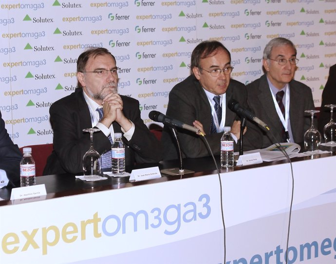 José María Ordovás en la inauguración de un simposio sobre omega-3